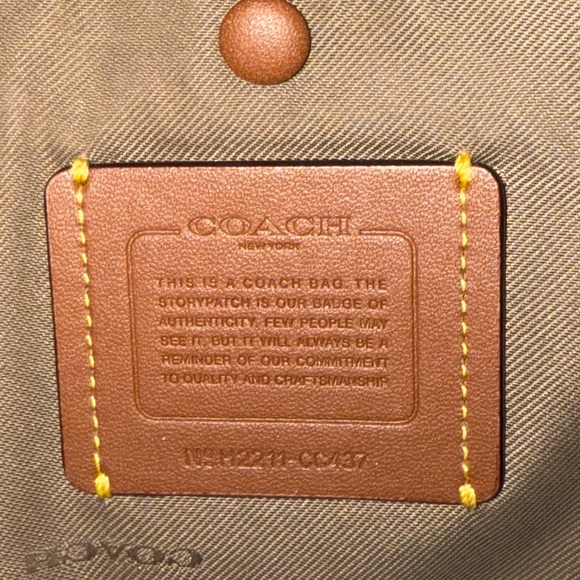 Coach Brown Leather Shoulder Bag - Picture 10 of 12